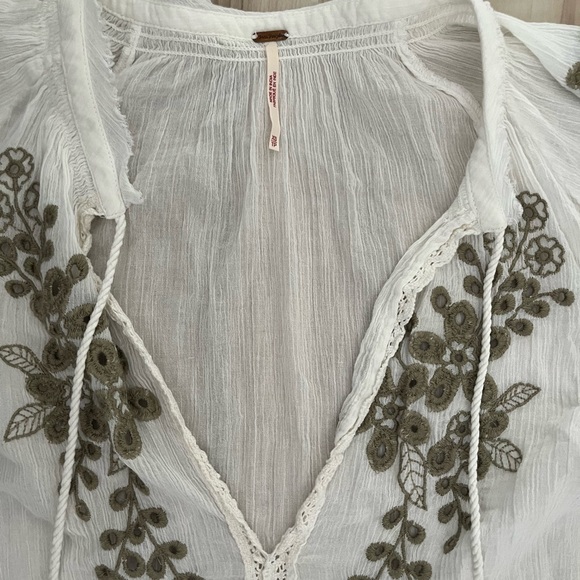 Free People Lace Embroidered Top XS - Picture 3 of 3